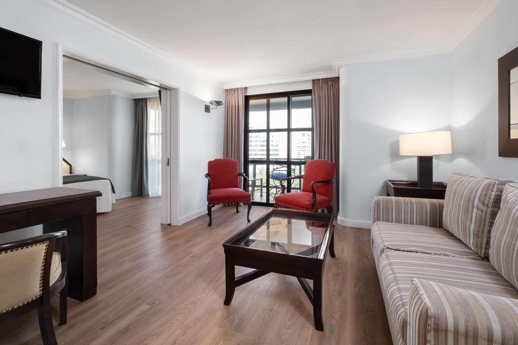 Wyndham Garden Santiago Hotel Værelse billede